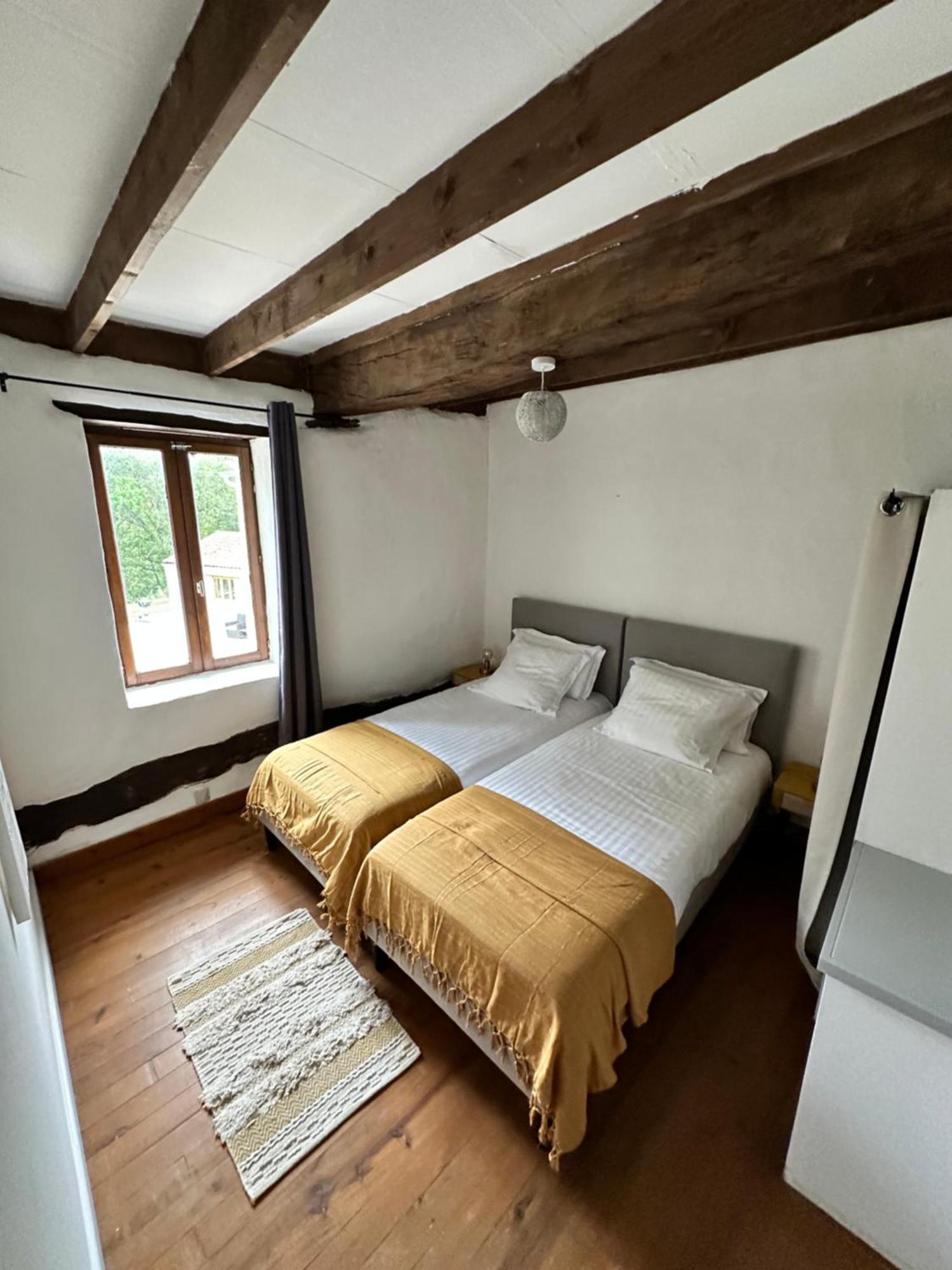 Domaine De La Roche Chabrelle Villa Saint-Just  Eksteriør billede